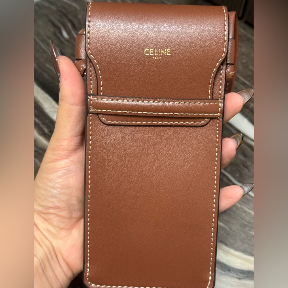 CELINE Crossbody Shoulder Pouch...( 👓 or 📱) - Picture 15 of 16